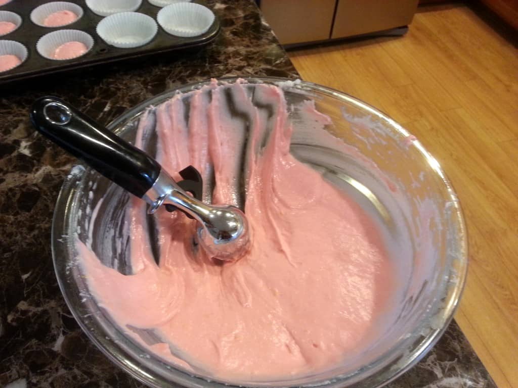 pink lemonade cupcake batter