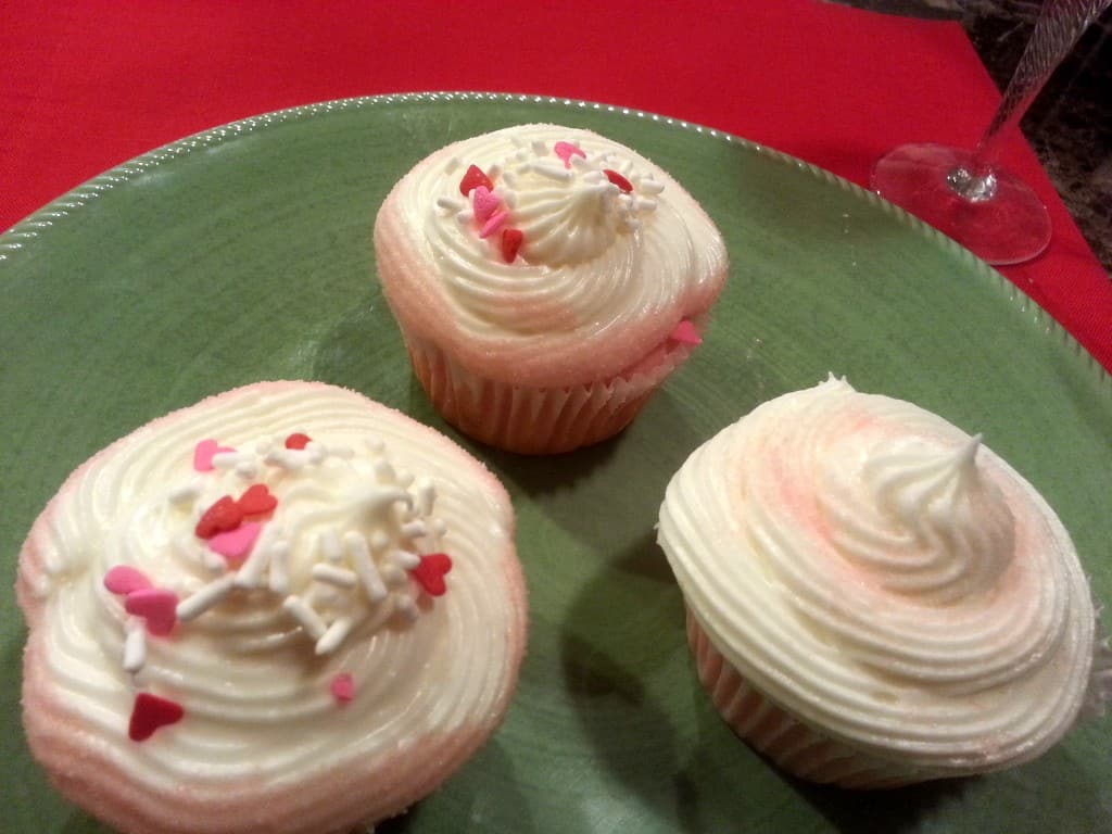 pink strawberry lemonade cupcakes