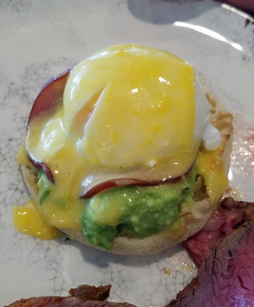 eggs benedict