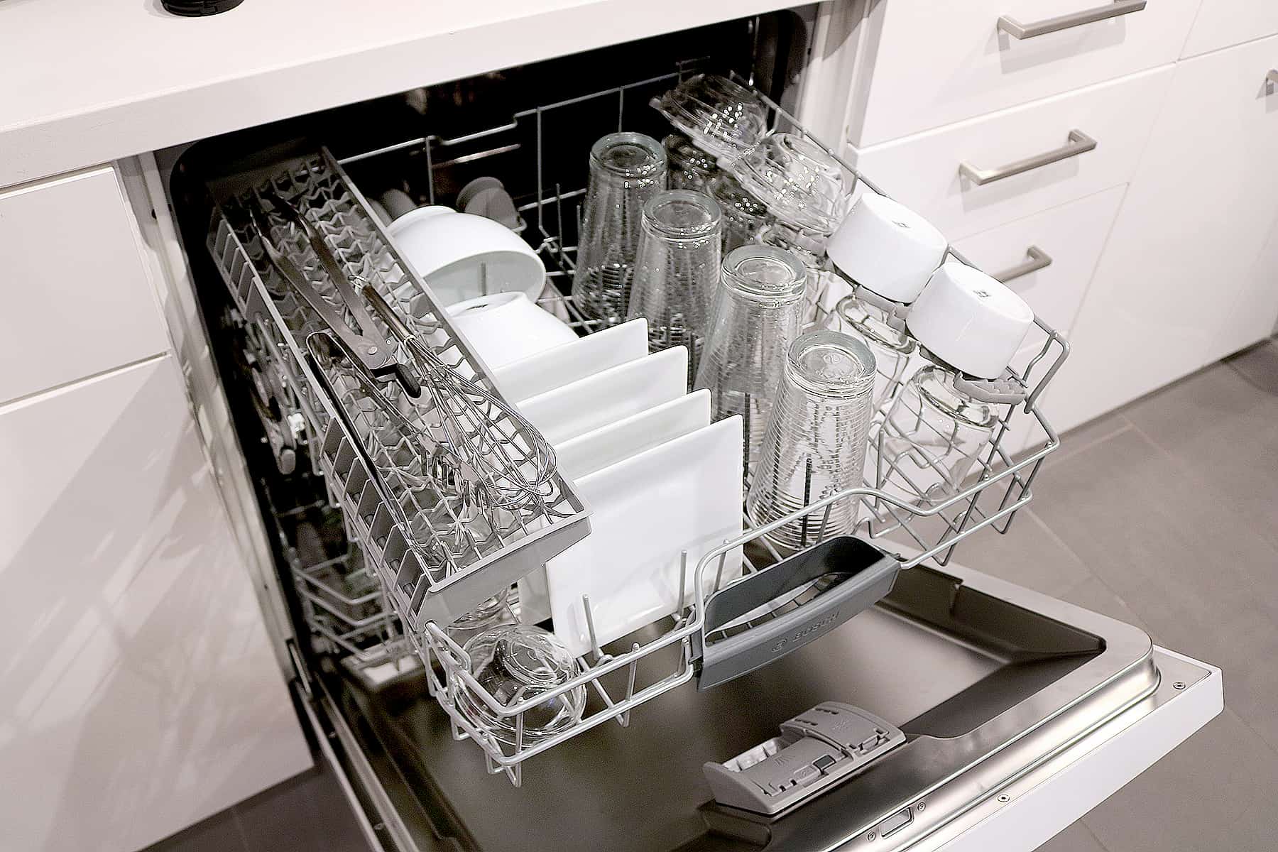 Make Dishwashing Easy with the Bosch 100 Series at Best Buy