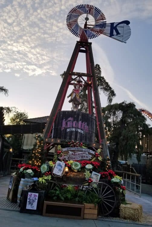 christmas at knott's merry farm