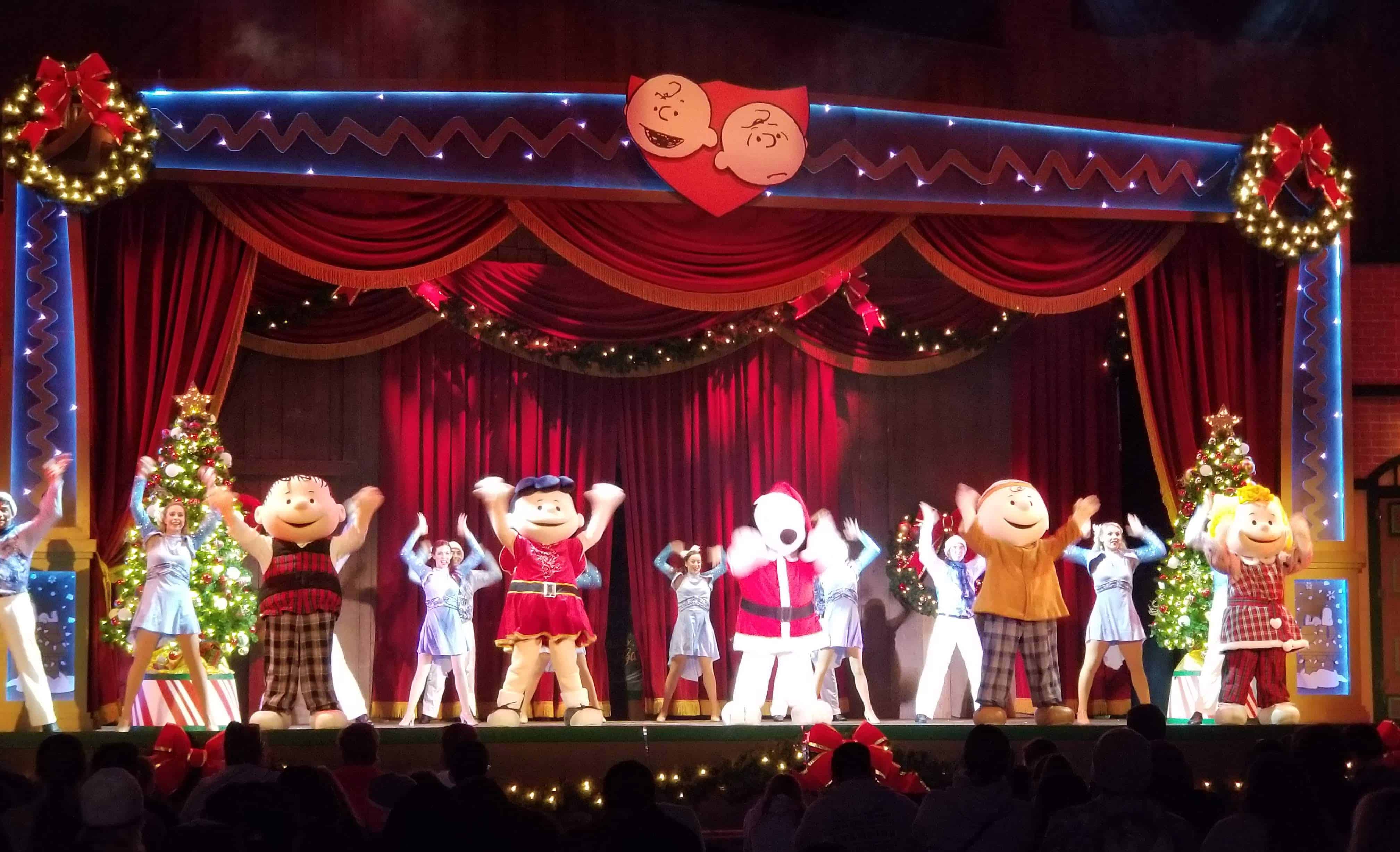 Christmas at Knott’s Merry Farm: Holiday Foodie and Family Fun