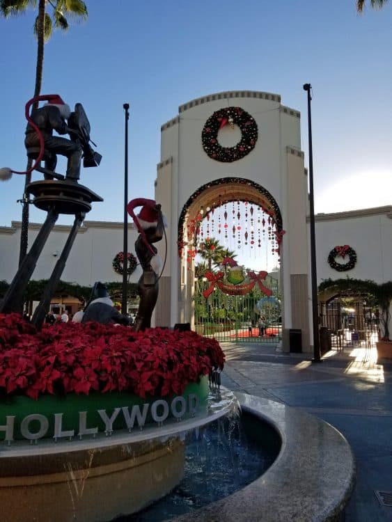christmas at universal studios hollywood