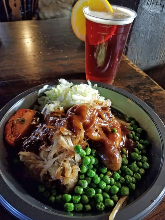 lunch at Three Broomsticks