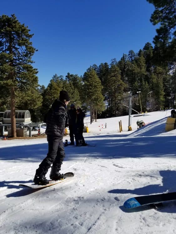 learn to ski mountain high ski resort southern california