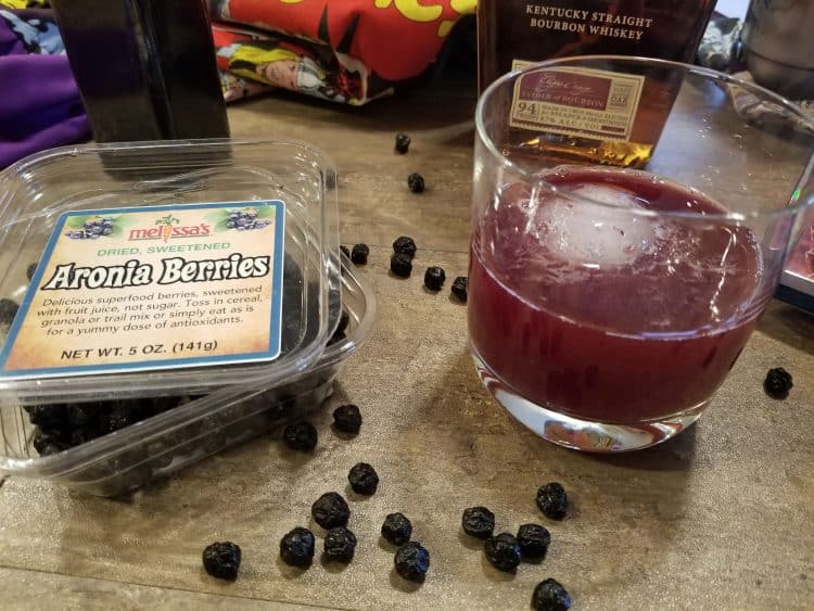 aronia berry bourbon sour cocktail recipe