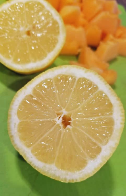 clean eating ideas sliced lemon infused water