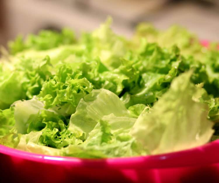 green salad for clean eating reboot food