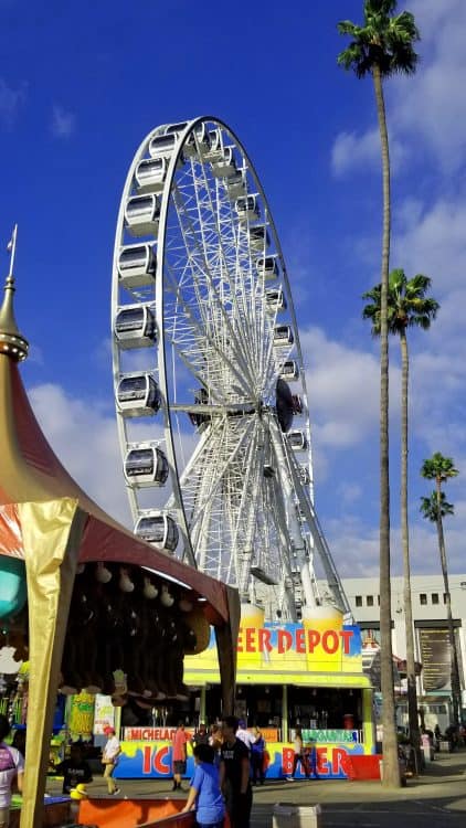 la county fair ferris wheel