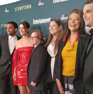stumptown tv show cast