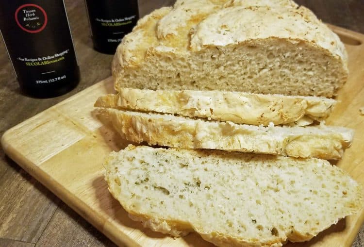 secolari olive oil with rosemary garlic bread