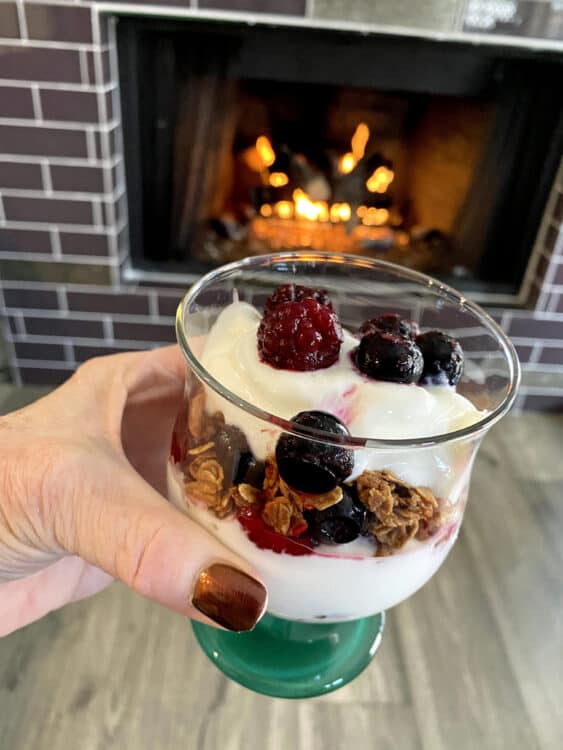 homemade granola parfait recipe