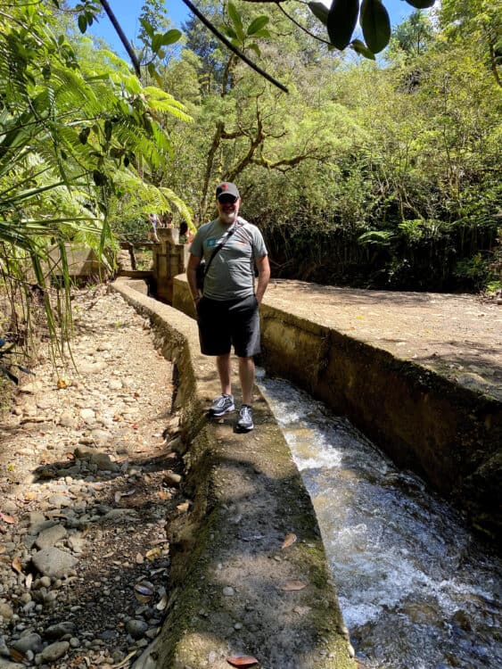 hiking to twin falls on the road to Hana drive