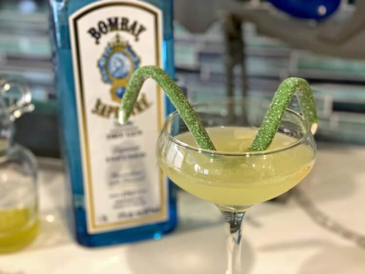 loki horns in gin gimlet cocktail