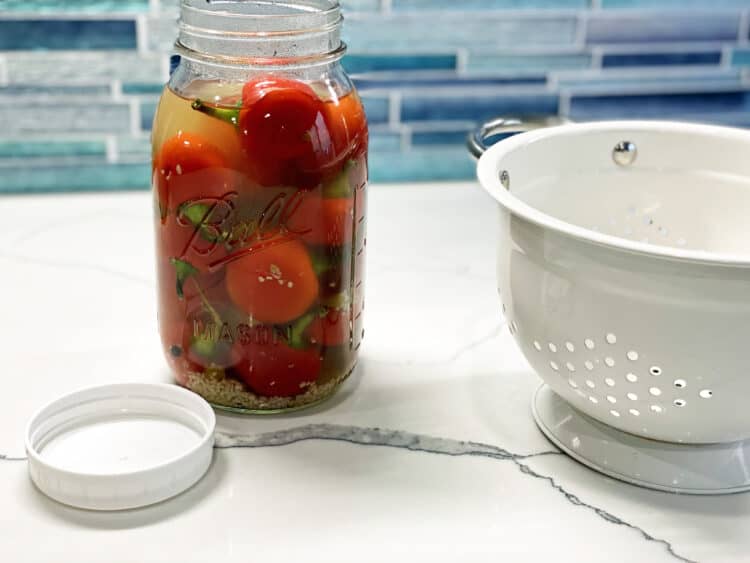 spicy pickled red cherry peppers