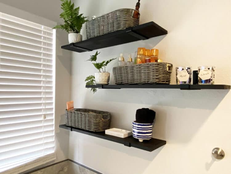 minimalist bathroom design candle holders on shelves