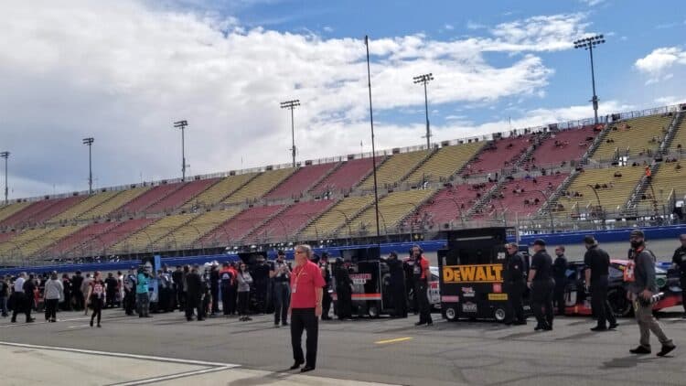 nascar pala casino 400 at fontana auto club speedway