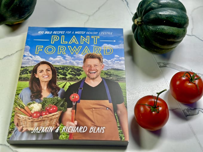 easy plant-based recipes for beginners and anyone who is hungry