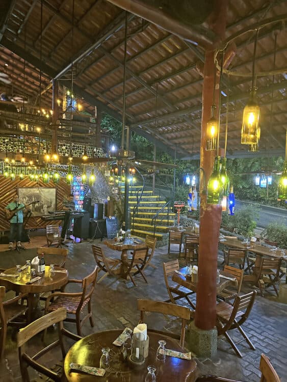 la cantina at hotel costa verde in costa rica