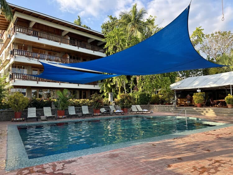 adults only pool and bar at hotel costa verde near manuel antonio national park