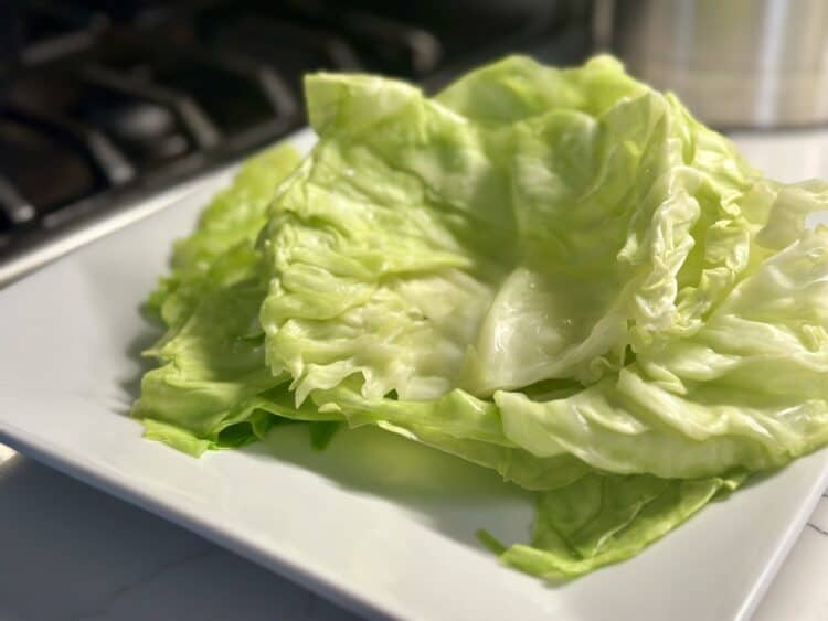 boiling cabbage to remove leaves