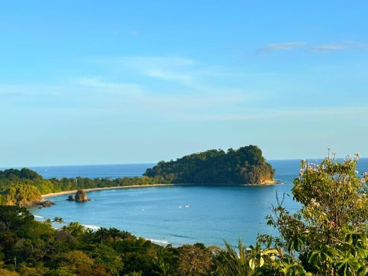 seven day costa rica itinerary near manuel antonio